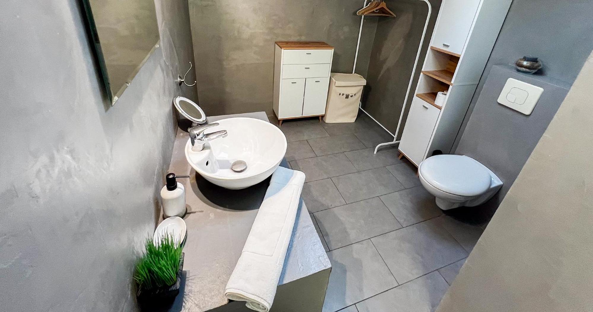 Apartament Ac - Private Exterior - Au Pied Du Palais Des Papes! Awinion Zewnętrze zdjęcie